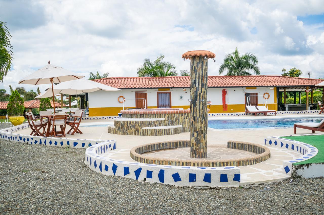 Finca Hotel La Quinta De Torrione Quimbaya Exterior foto